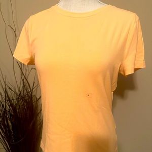 Express Ribbed T-shirt.